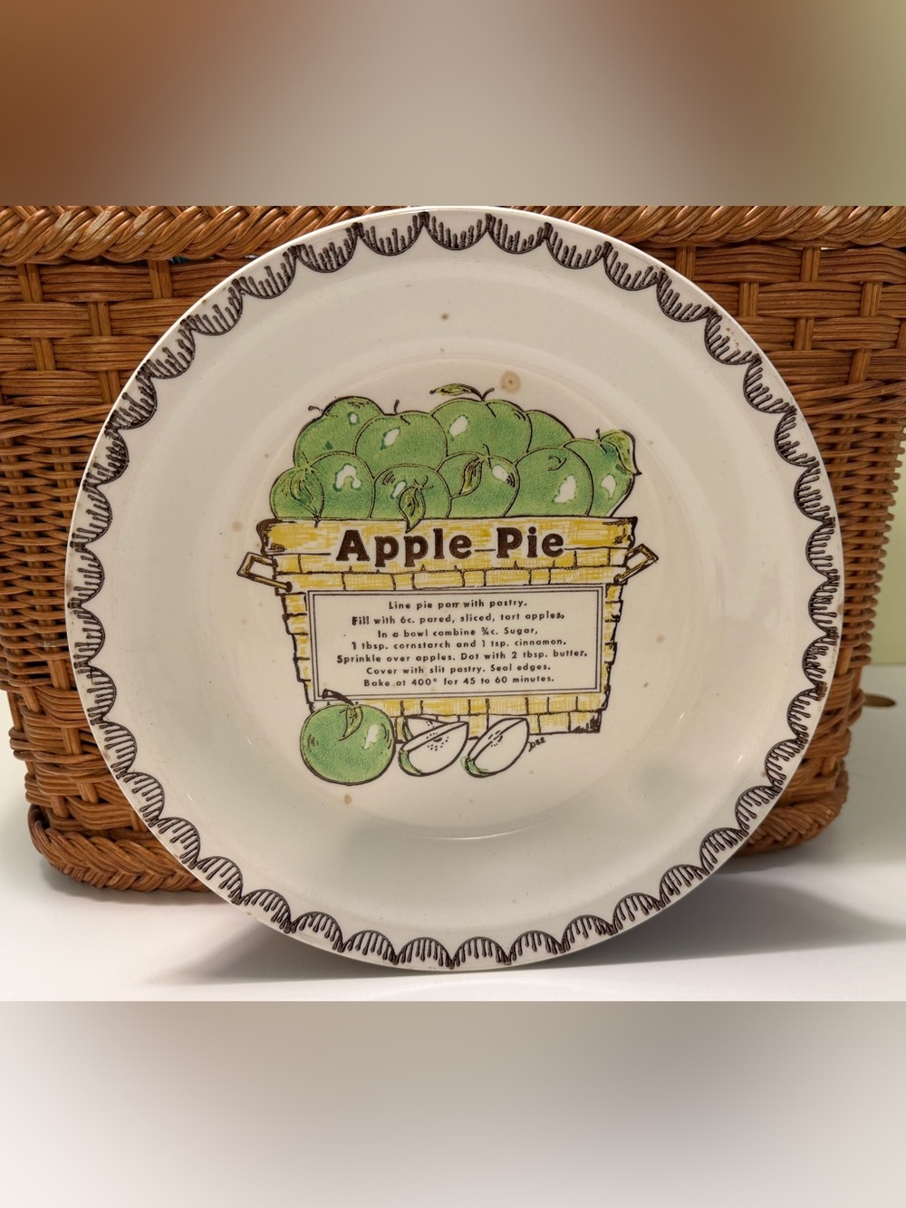 Vtg 1980s Apple Pie Recipe Plate Retro FarmhouseGreen Apple Ceramic Baking Dish